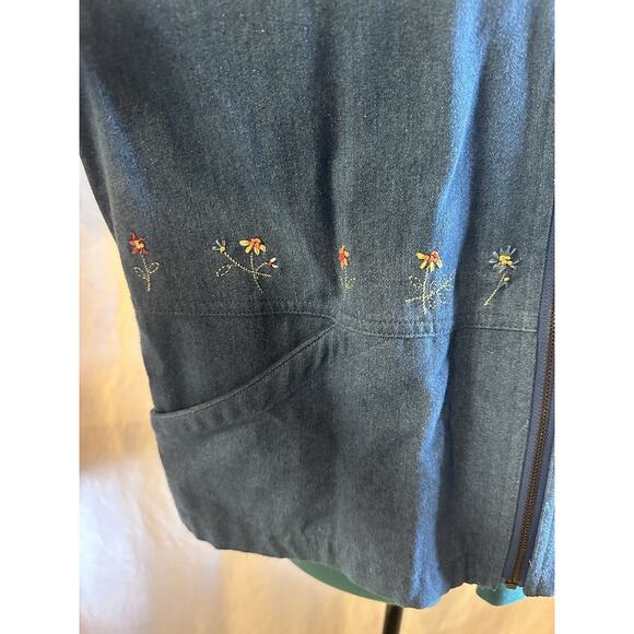 Napa Valley Petites Denim Zip Jacket with Embroidered Flowers – Women’s Size M - Picture 4 of 8